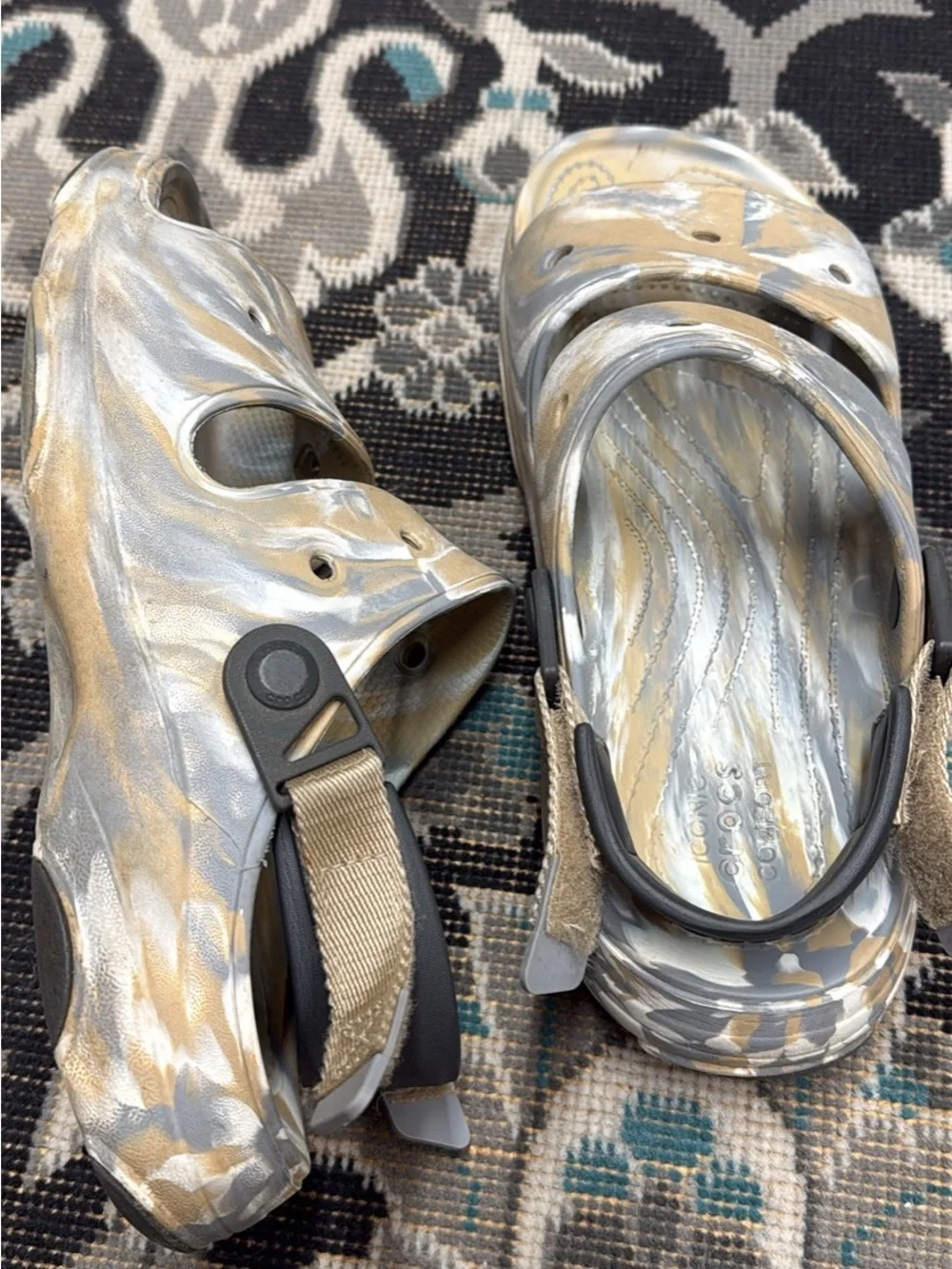 CROCS Men's Marbled Silver and Tan Dual-Strap Sandals